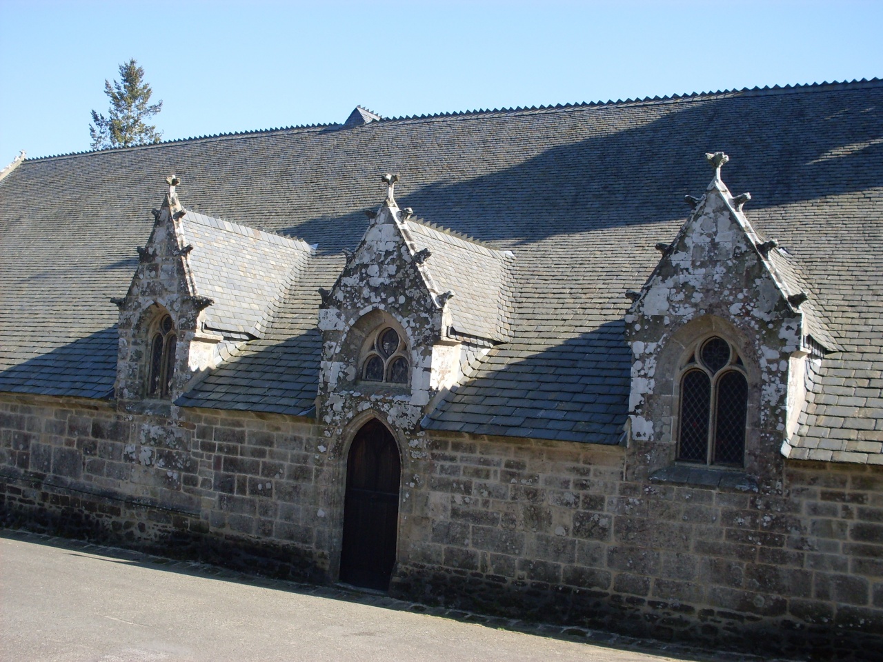 Eglise Saint Cognogan Lanvenegen